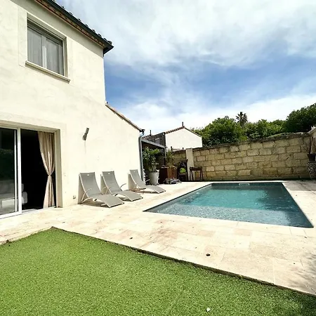 Mas Louis Ii Villa *